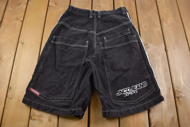 Big jorts