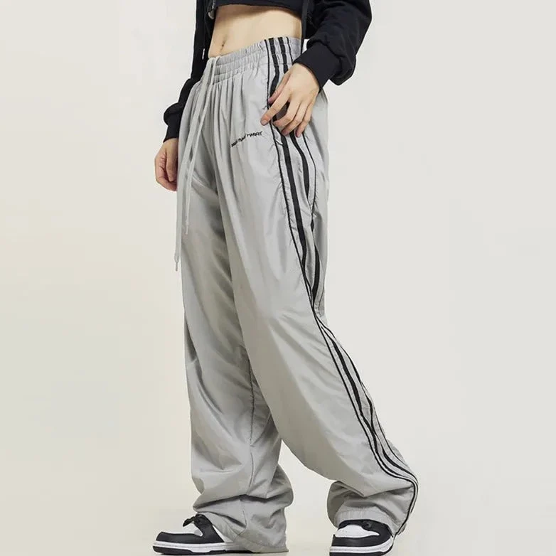 Track pants oversize