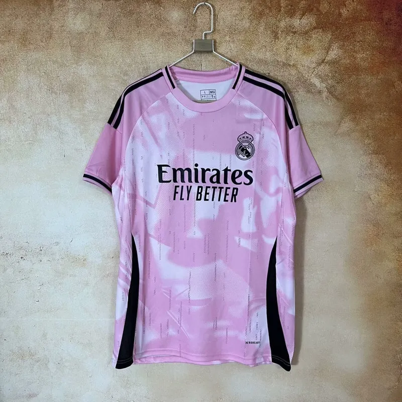 25/26 Maillot Real Madrid rose Spécial