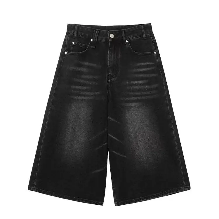 Baggy black jorts
