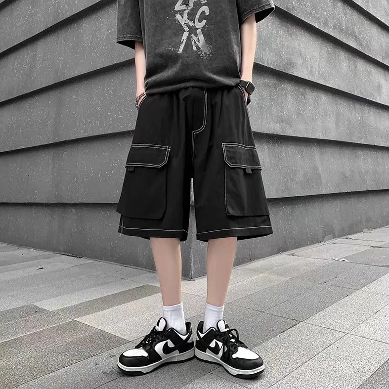 Short large noir