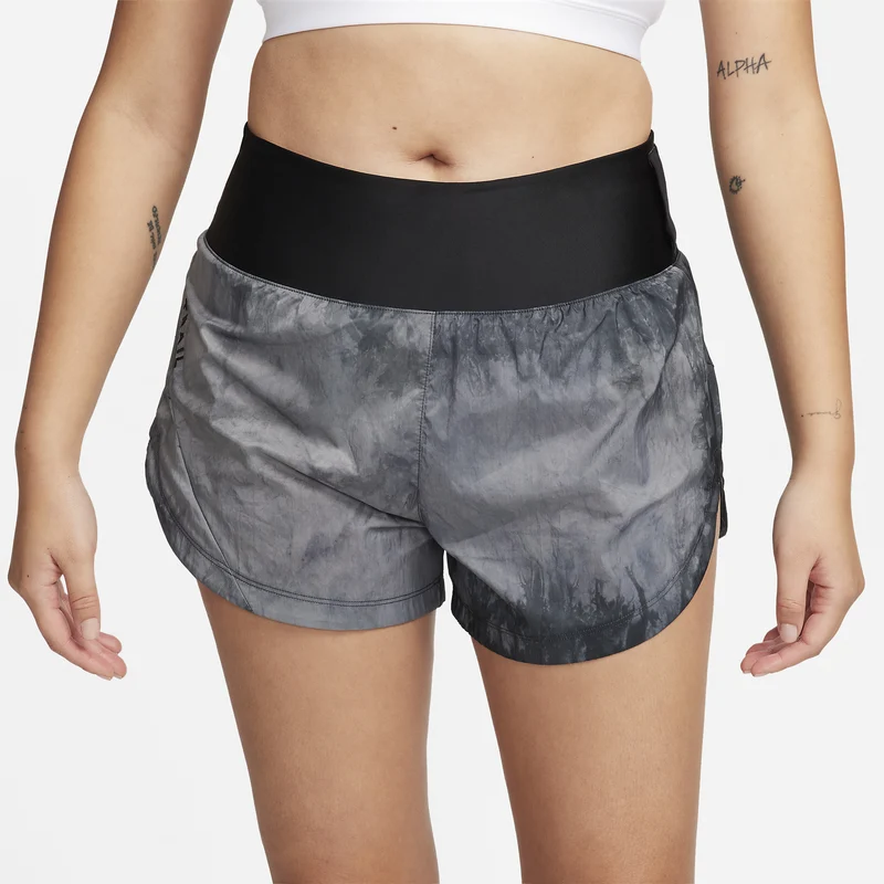 Nike Women's Repel Mid-Rise 8cm (approx.) Brief-Lined Runnin