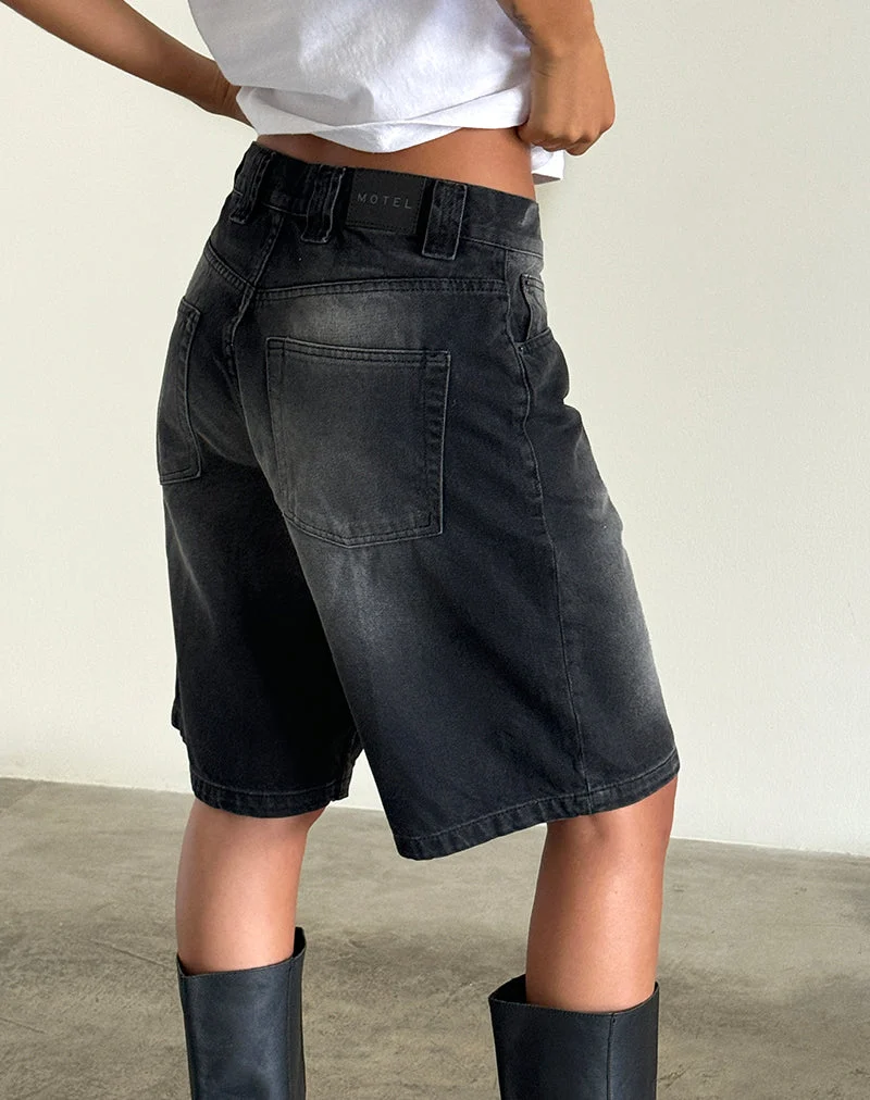 Short skater en jean taille basse, couleur « Extreme Black »