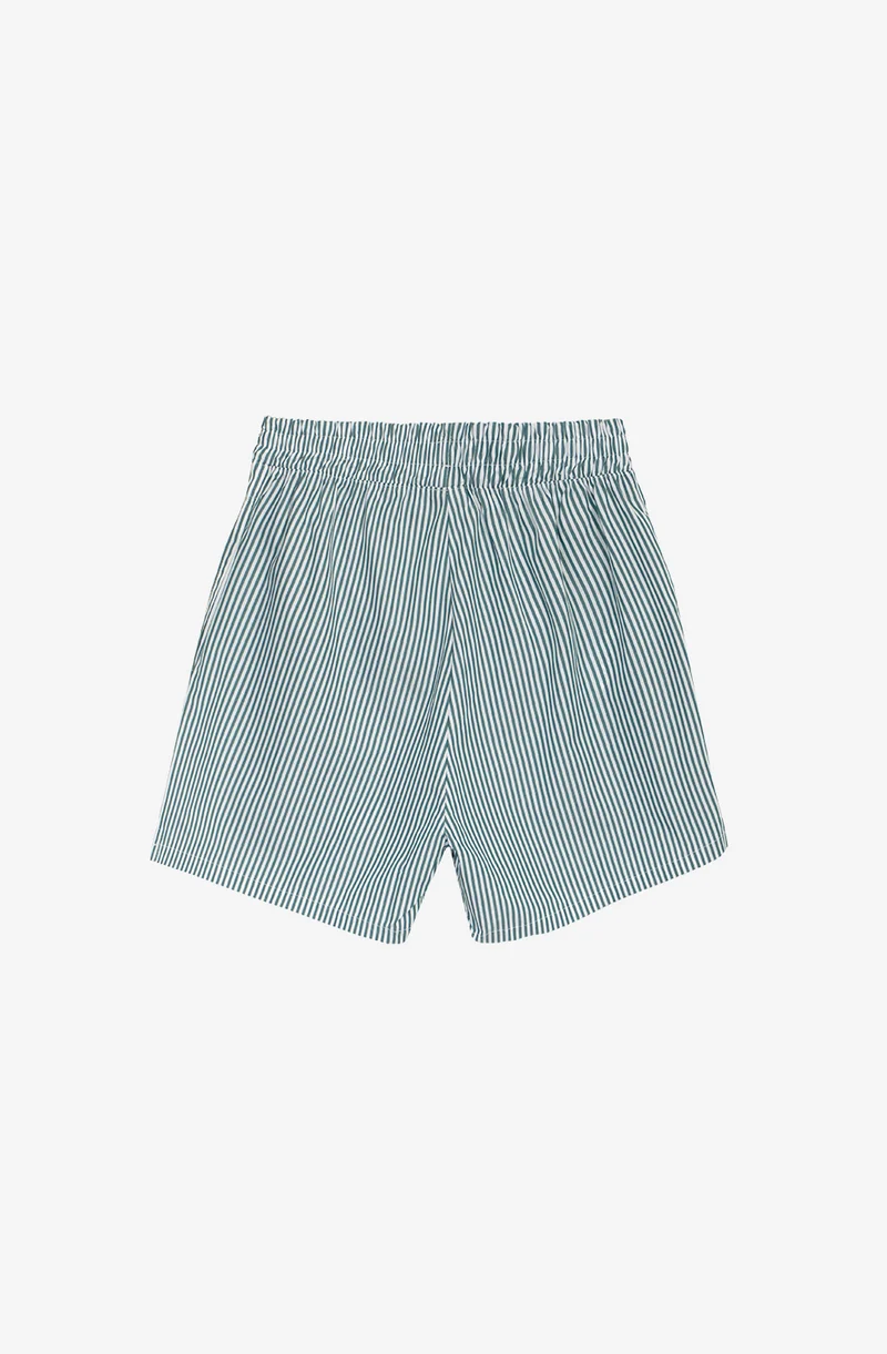 Short vert bermuda à rayures dalmatiennes