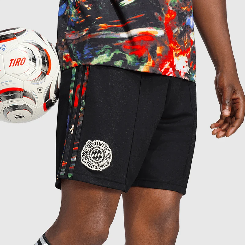 adidas Originals Bayern Munich 26/27 Wiesn Shorts