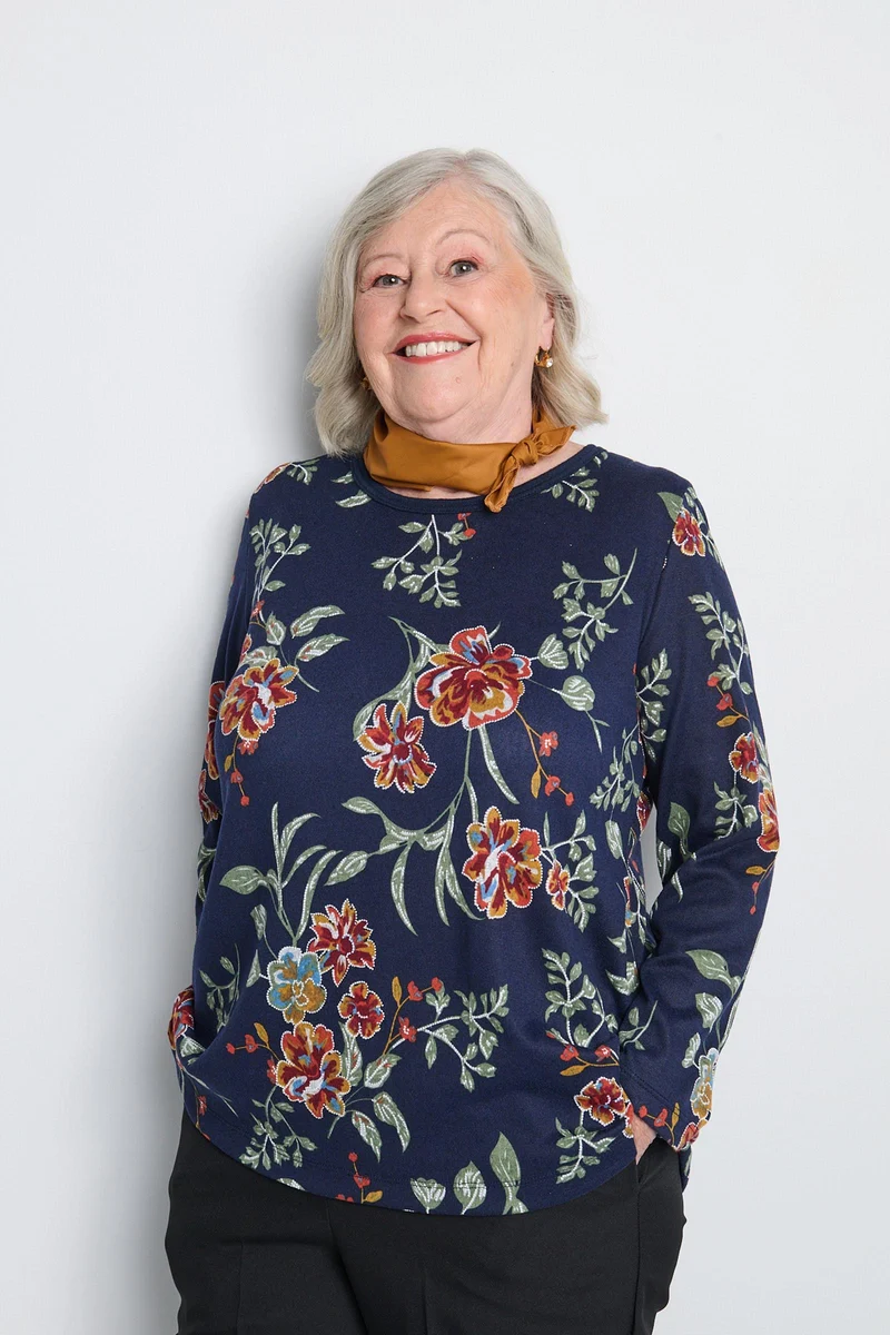 1UT367-2C101-Adaptive Basic Top With Round Neck