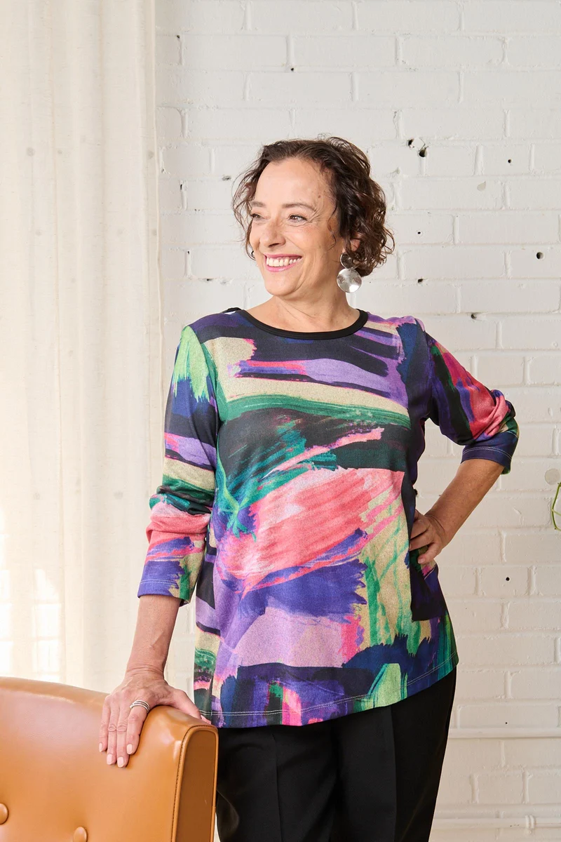 1UT367-2C107-Adaptive Basic Top With Round Neck