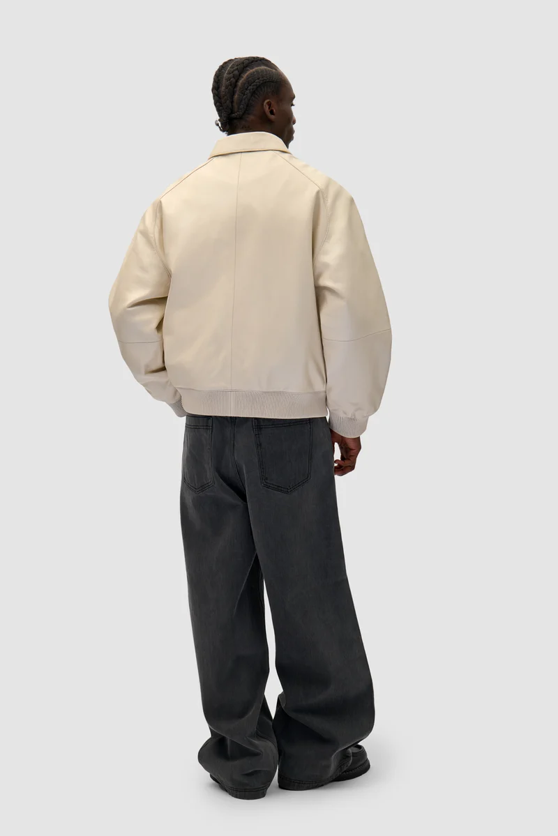 Veste en cuir carrée - Crème