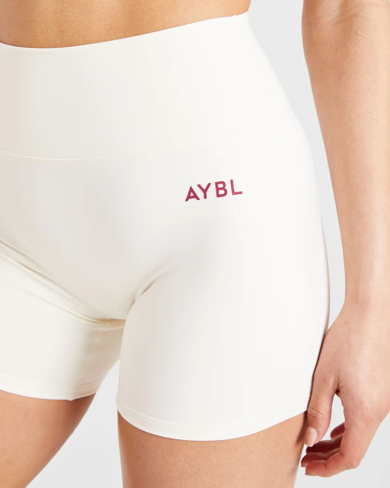 Courtside 5" Shorts - Off White