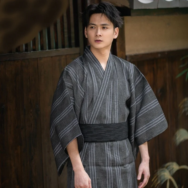 Kimono Japonais Homme Moderne