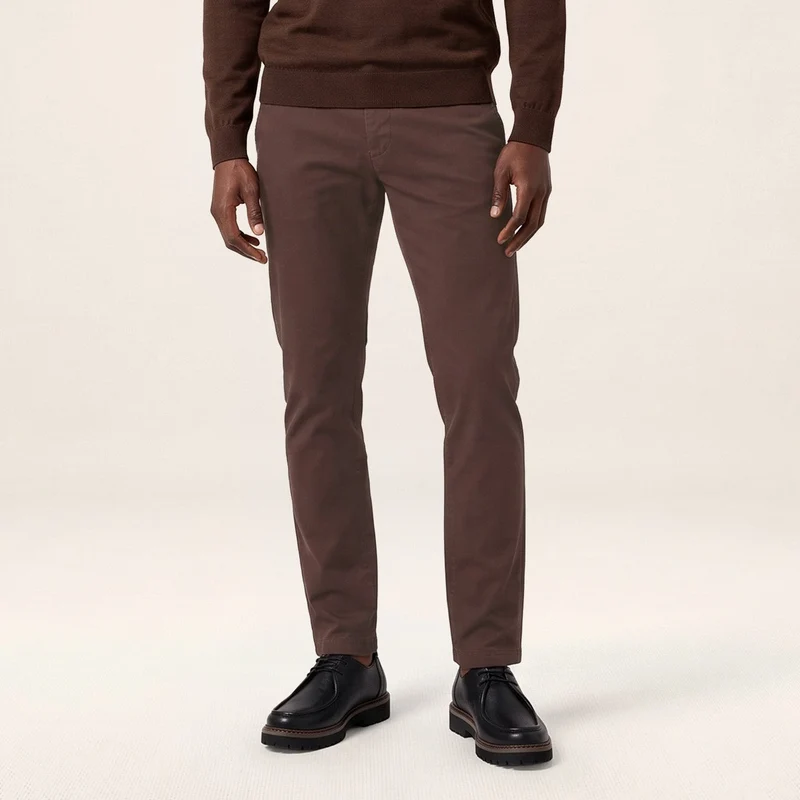 Pantalon coupe confort coton stretch marron 702