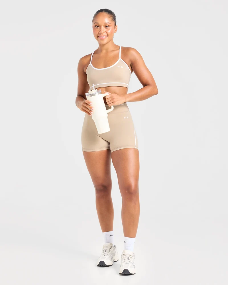 Form Shorts - Mocha