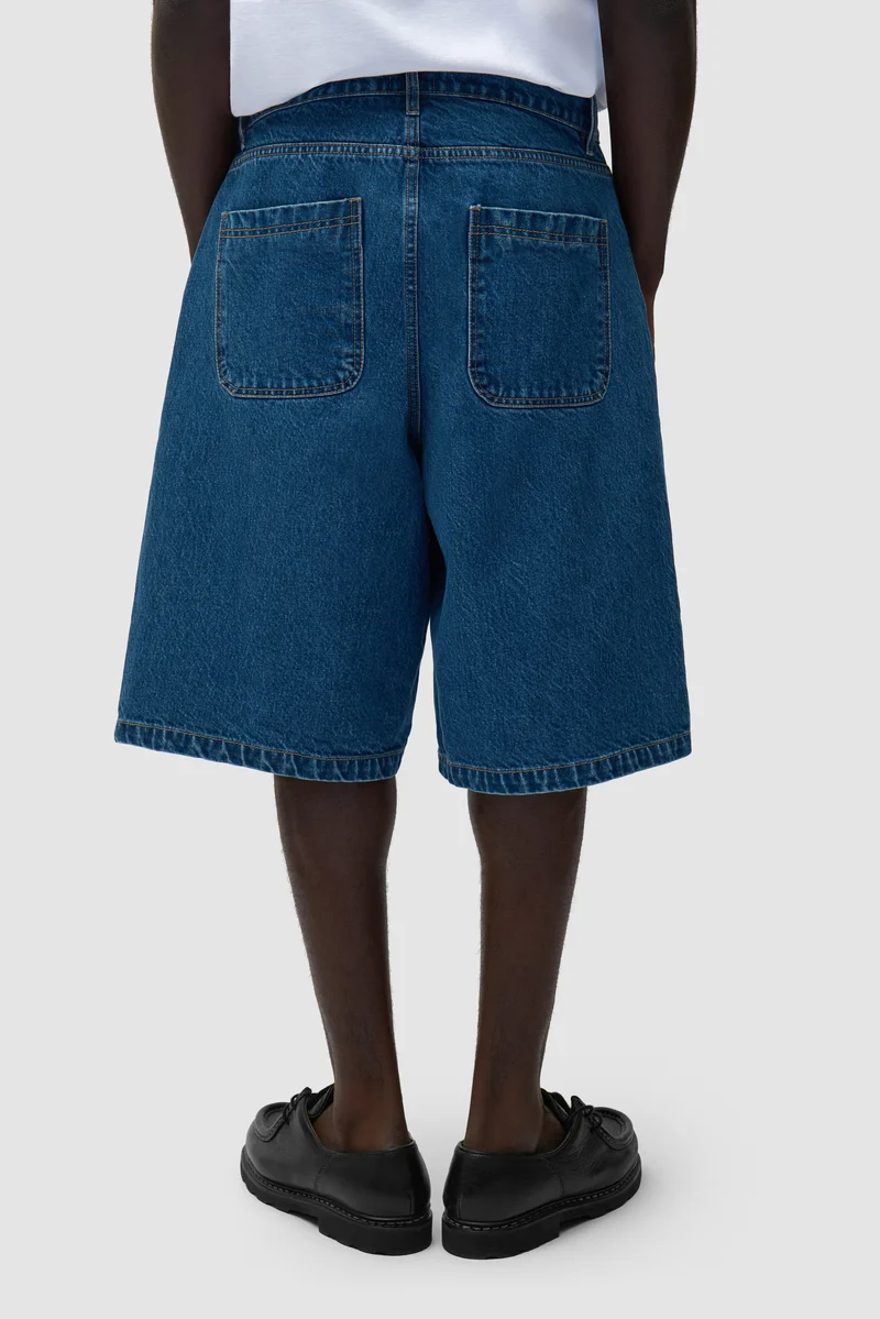 Short en denim à poches rondes - Denim brut