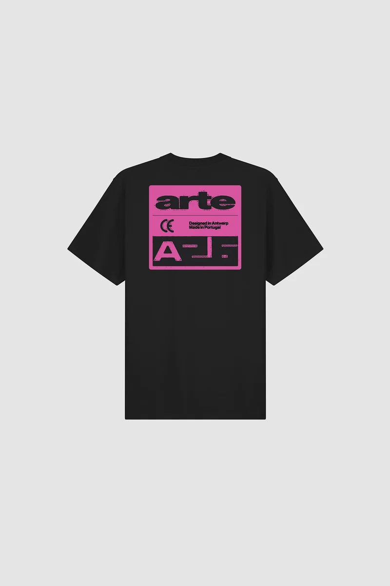 T-shirt « Pink Serial » - Noir