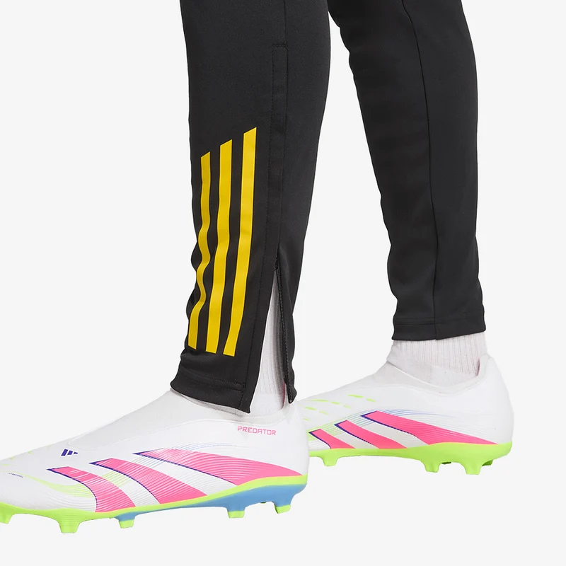 adidas Manchester United 25/26 Tiro 25 Training Pants - Black/Hi