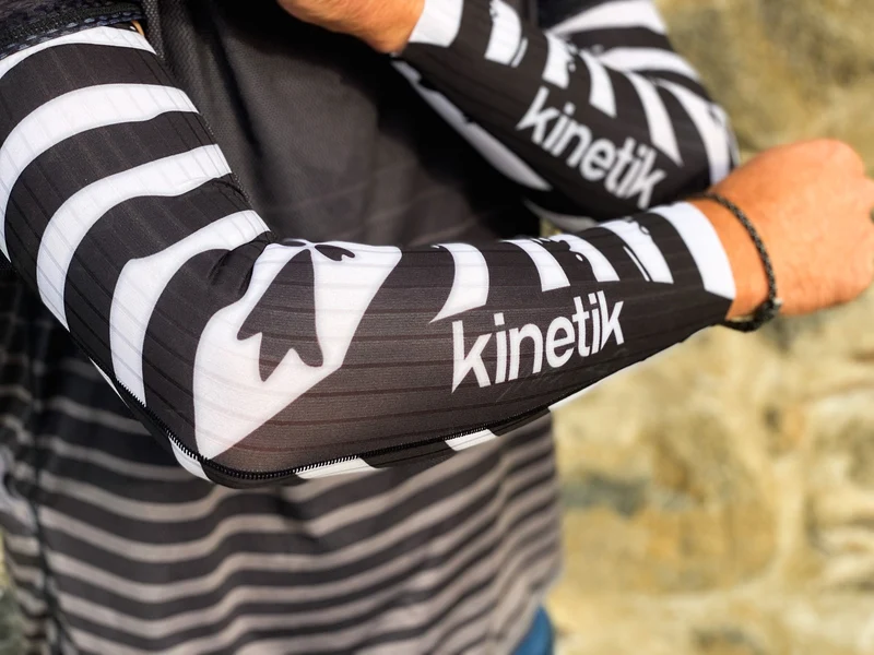 ARMWARMERS INVIKTUS BZH