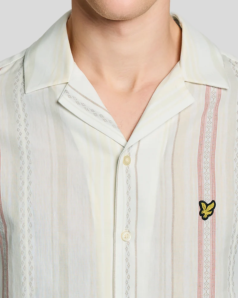 Short Sleeve Zig Zag Stripe Shirt