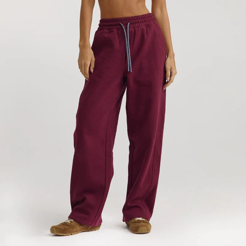 Jogging à Jambe Droite - Laque Cerise