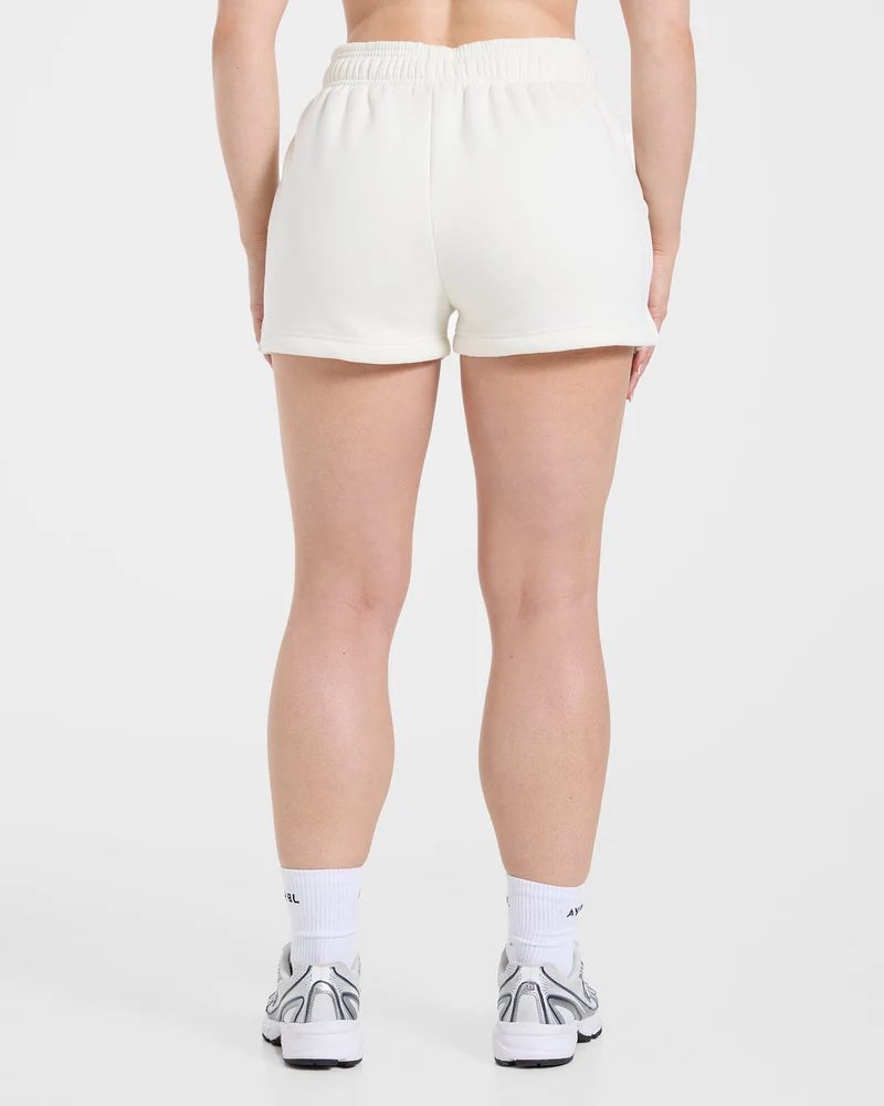 Sports Society Oversized Shorts - Off Blanc