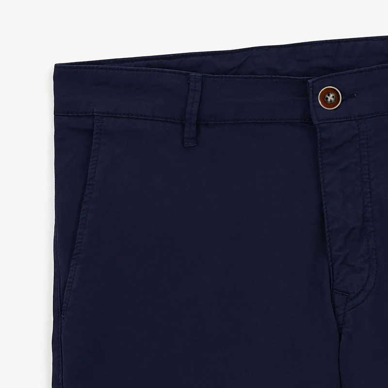 Bermuda 200 uni stretch dark navy coupe droite confort