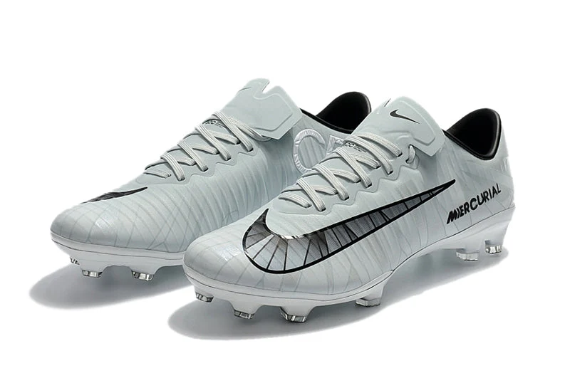 Crampons Mercurial Vapor XI