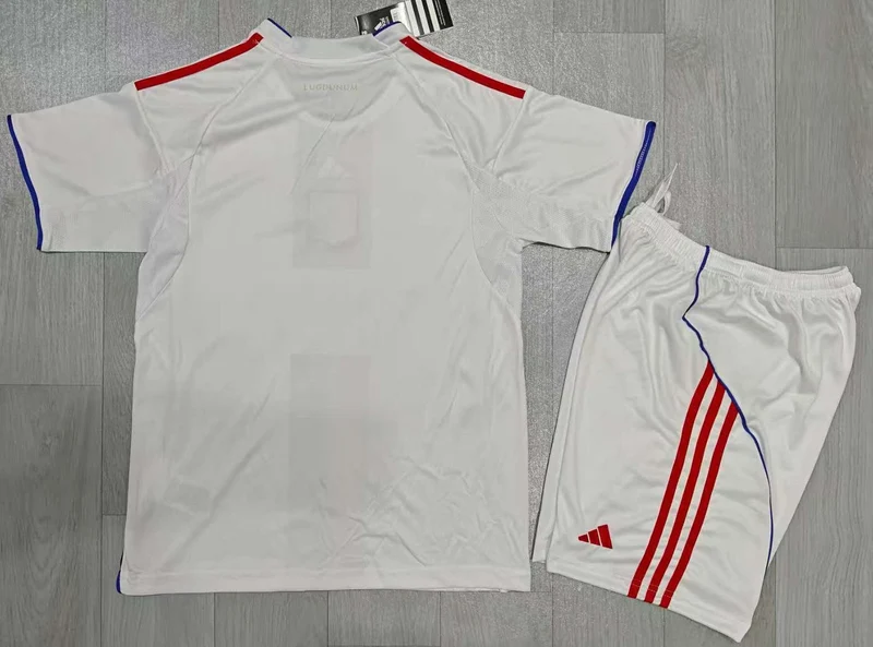 25/26 Ensemble Enfant Olympique Lyonnais