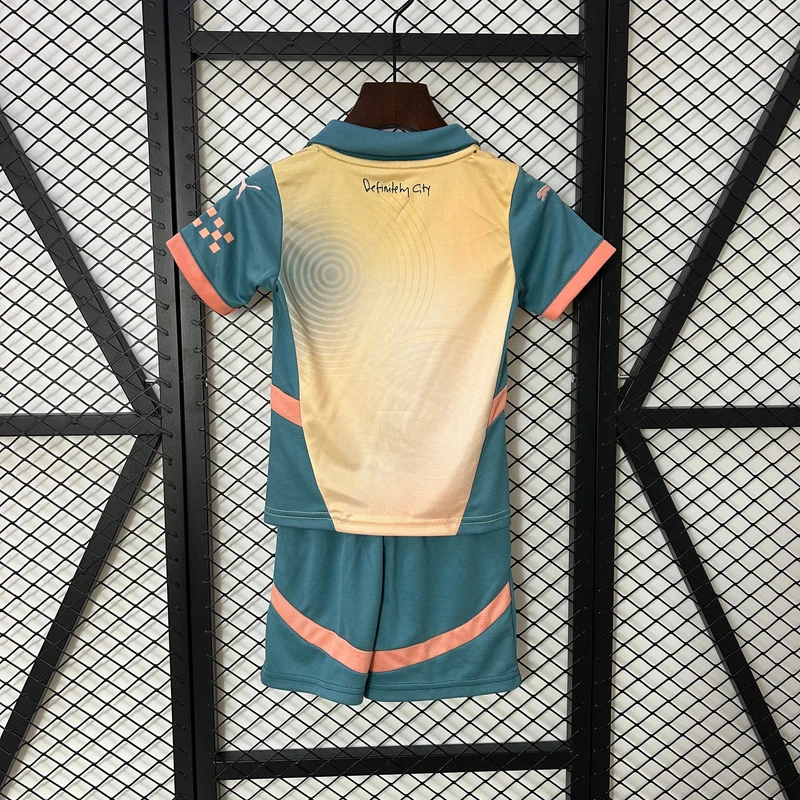 24/25 Ensemble Enfant Manchester City