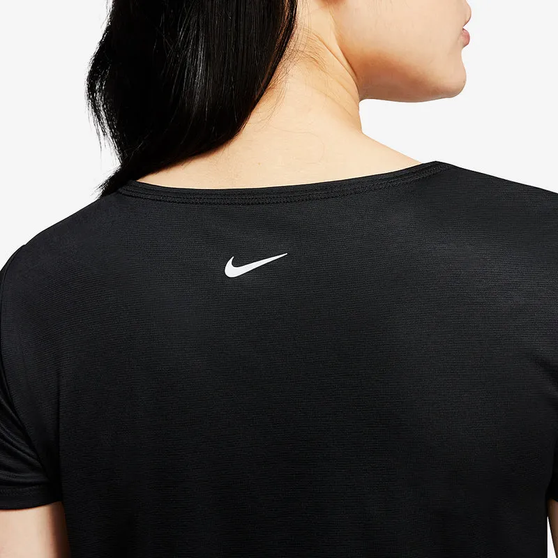 Nike Womens Swoosh Short Sleeve T-Shirt