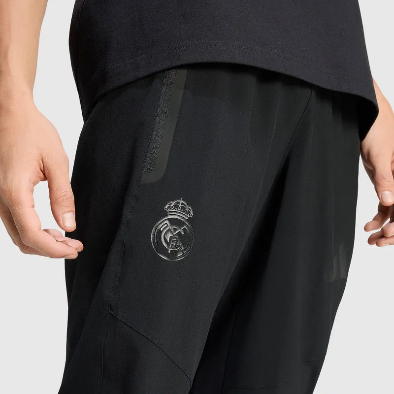 adidas Real Madrid 25/26 Tiro Travel Pants