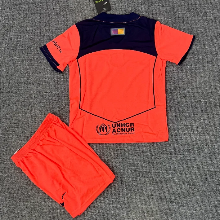 25/26 Ensemble Enfant Barcelone Third