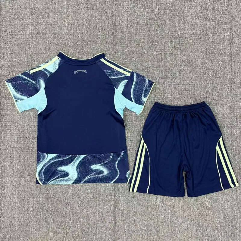 25/26 Ensemble Enfant Ajax Extérieur