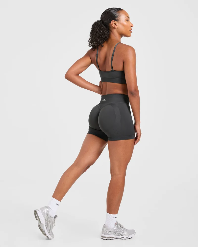 Adapt Seamless Shorts | 4.5" - Dark Charcoal