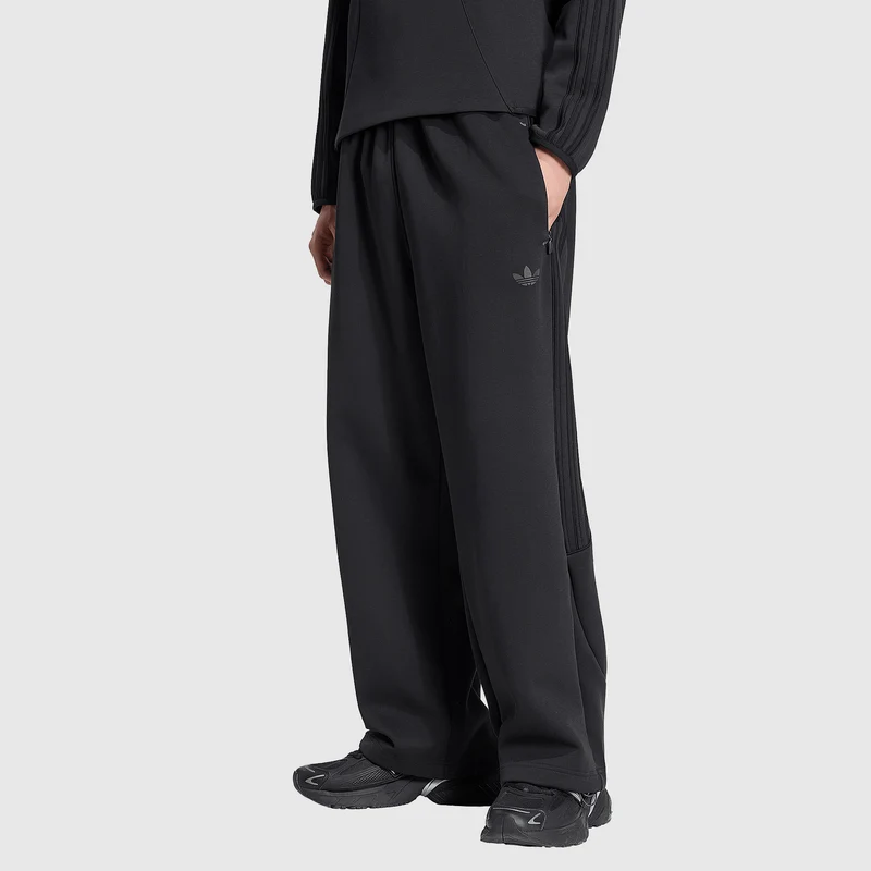adidas Originals Spacer Teamgeist Open Hem Joggers
