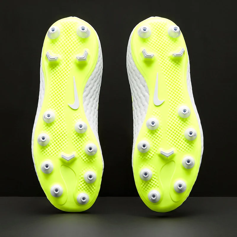 Chaussure de football à crampons pour terrain synthétique Ni