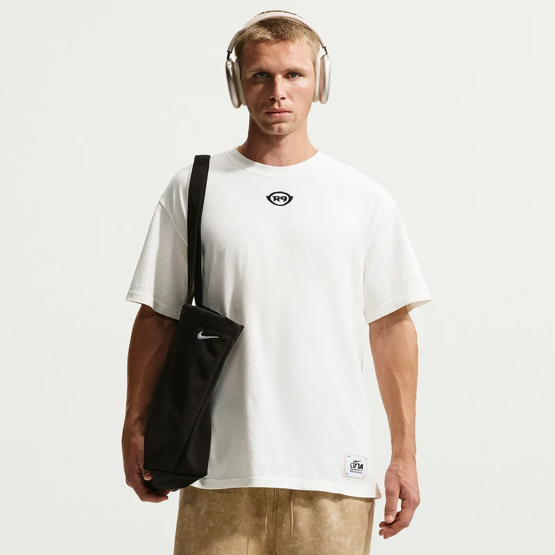 T-Shirt Nike Sportswear Loose Photo