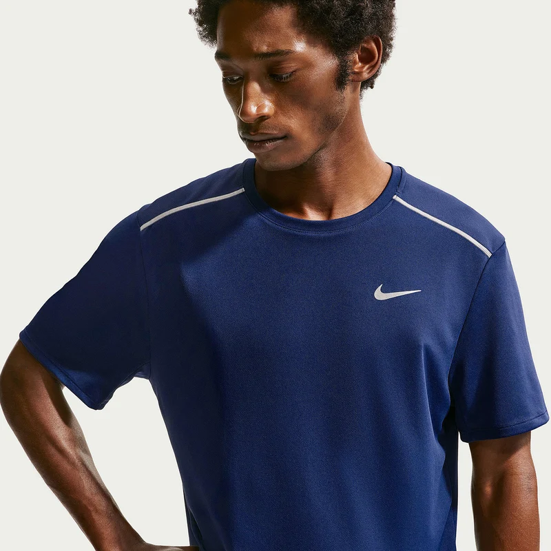 T-Shirt Nike Dri-FIT UV Miler