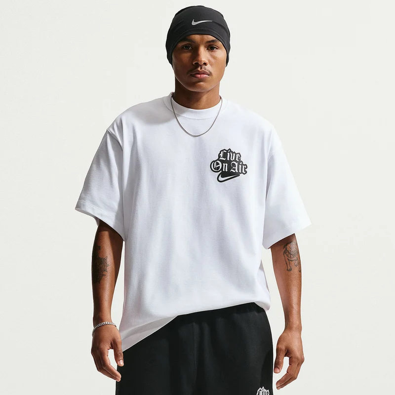 Nike Sportswear Solo Swoosh Graphic T-Shirt
