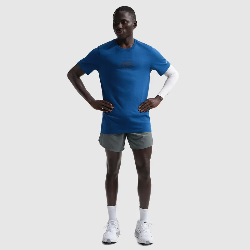 Short Nike Dri-FIT Stride Slip Intégré 18 cm