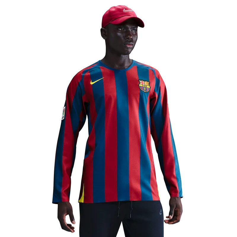 Maillot Nike FC Barcelone 2006 Reissue ML avec Ronaldinho 10