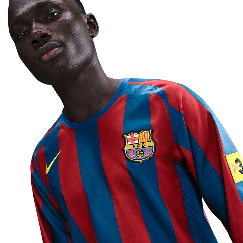 Maillot Nike FC Barcelone 2006 Reissue ML avec Ronaldinho 10