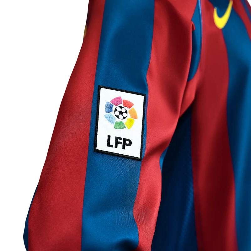 Maillot Nike FC Barcelone 2006 Reissue ML avec Ronaldinho 10