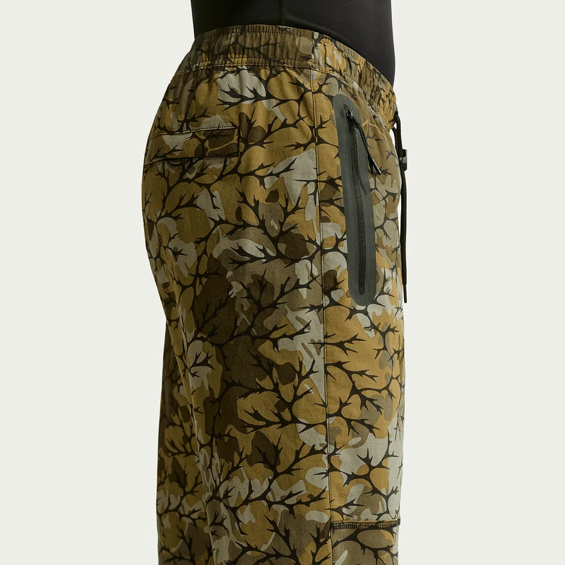 Nike Sportswear Tech Woven Trousers