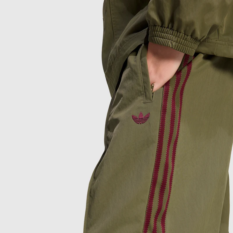 Pantalon adidas Originals Britcore