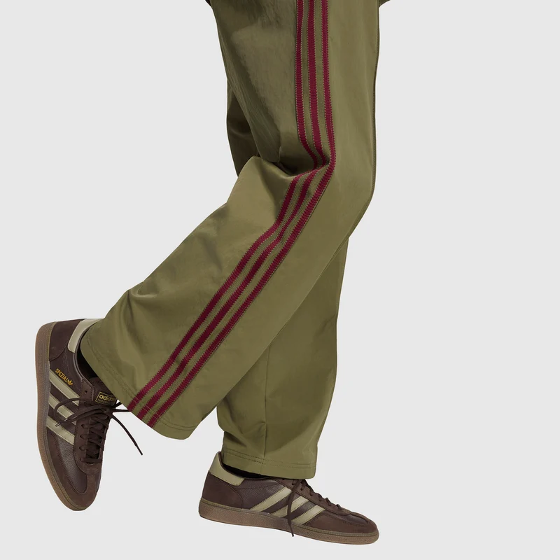 Pantalon adidas Originals Britcore