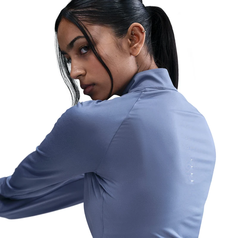 Nike Womens Swift Dri-FIT UV 1/4-Zip