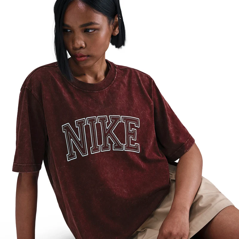 T-Shirt Nike Sportswear Classics+ pour Femme