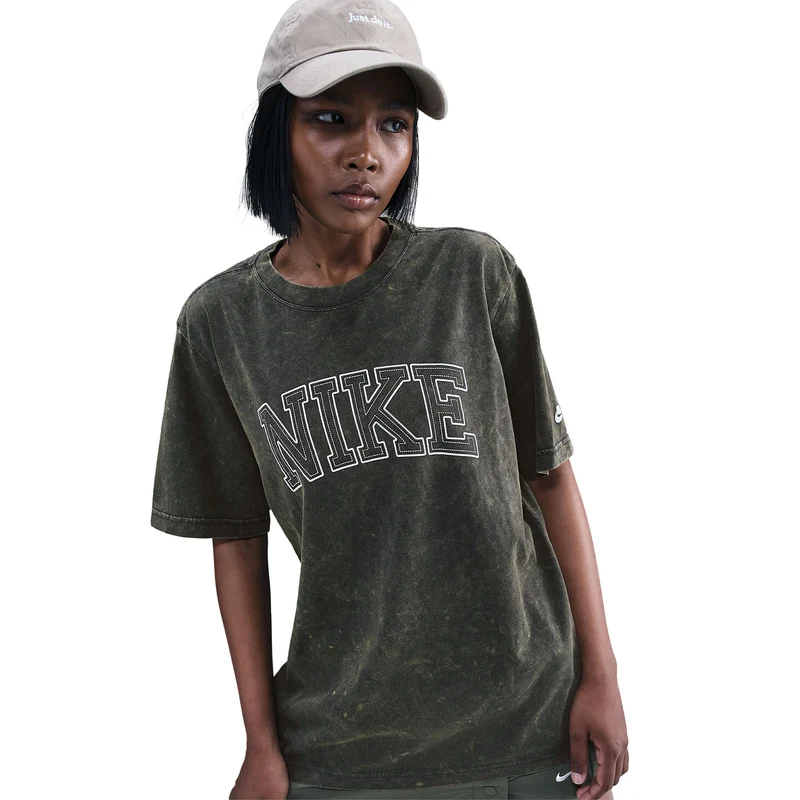T-Shirt Nike Sportswear Classics+ pour Femme