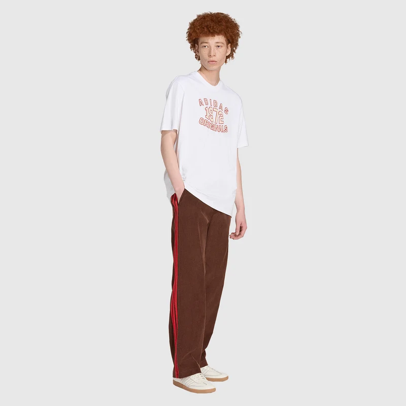 Pantalon en velours côtelé adidas Originals