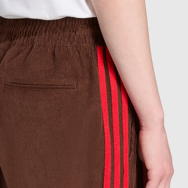 Pantalon en velours côtelé adidas Originals
