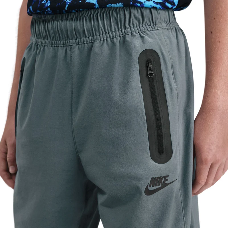 Pantalon Nike Sportswear Tech Woven pour Enfant (8-15 ans)